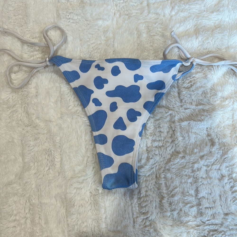 Color changing bottoms - Picture 3 of 3